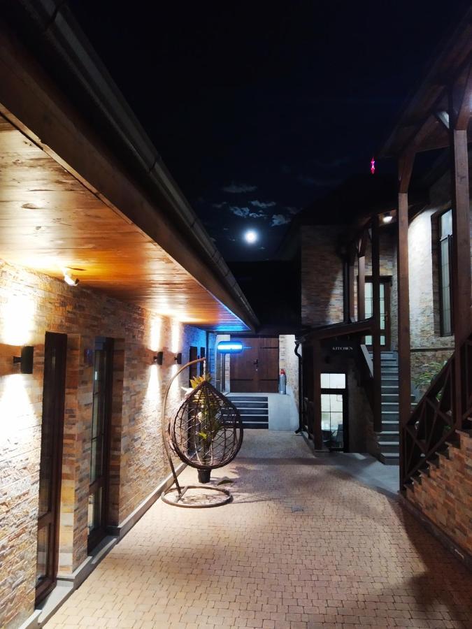 Boutique Living Hotel Yerevan Exterior foto